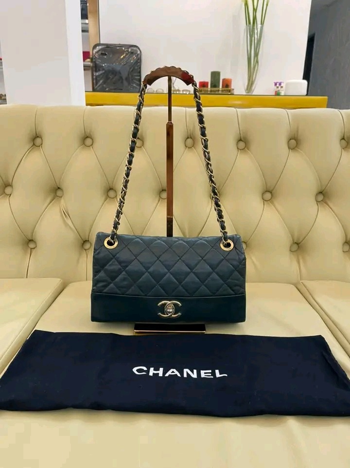 Chanel soft elegance flap bag discount