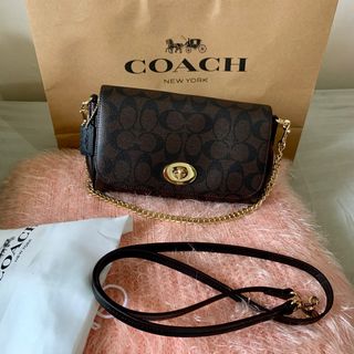 (Category: ) located in . Submitted by yhn_boutique (Listing ID 1196074725, Image 1). Description: .