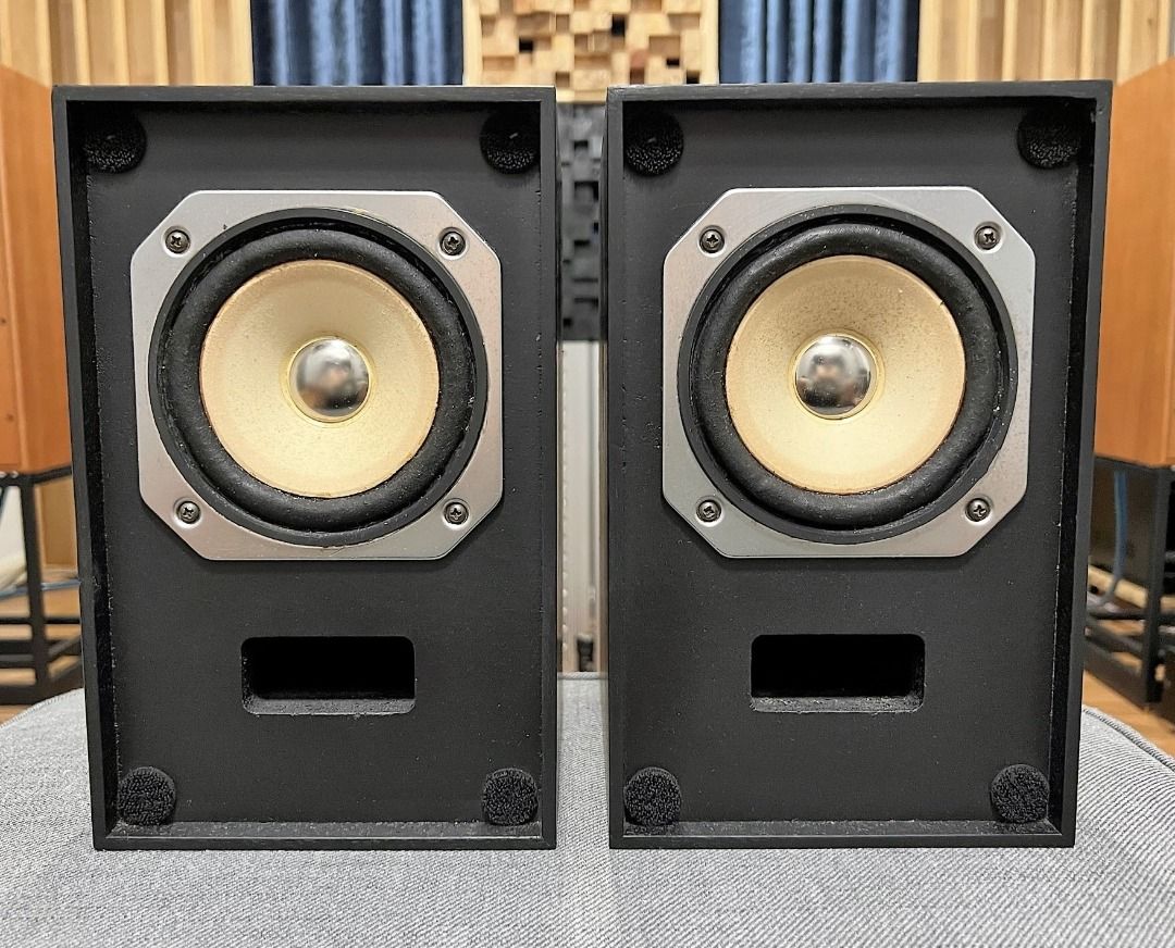 Coral full range discount speakers