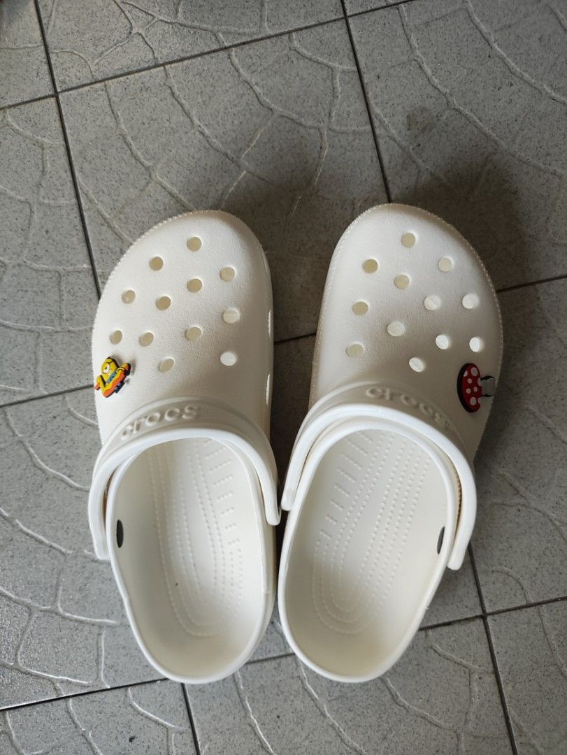 Crocs sales mens 8