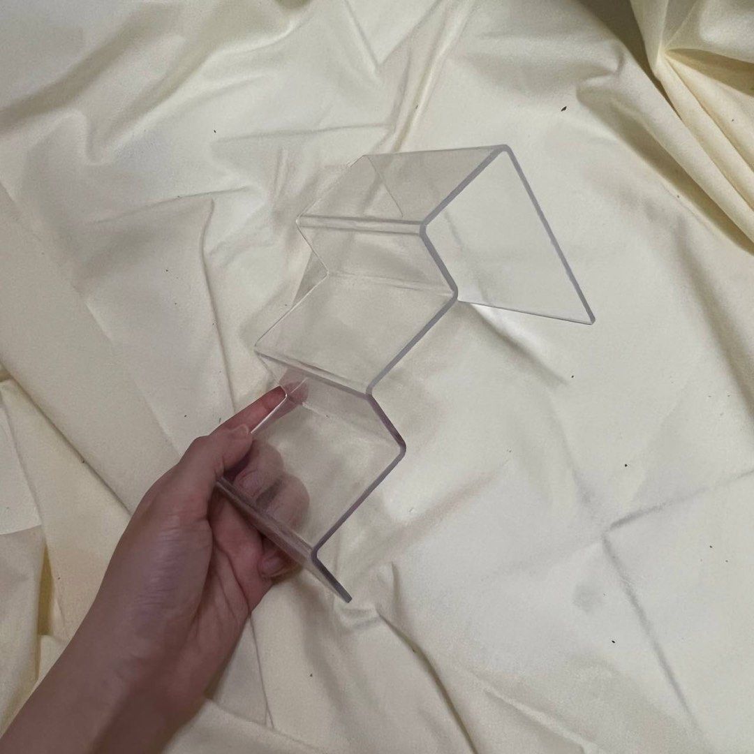 DAISO ACRYLIC DISPLAY STAND, Hobbies & Toys, Stationery & Craft, Other