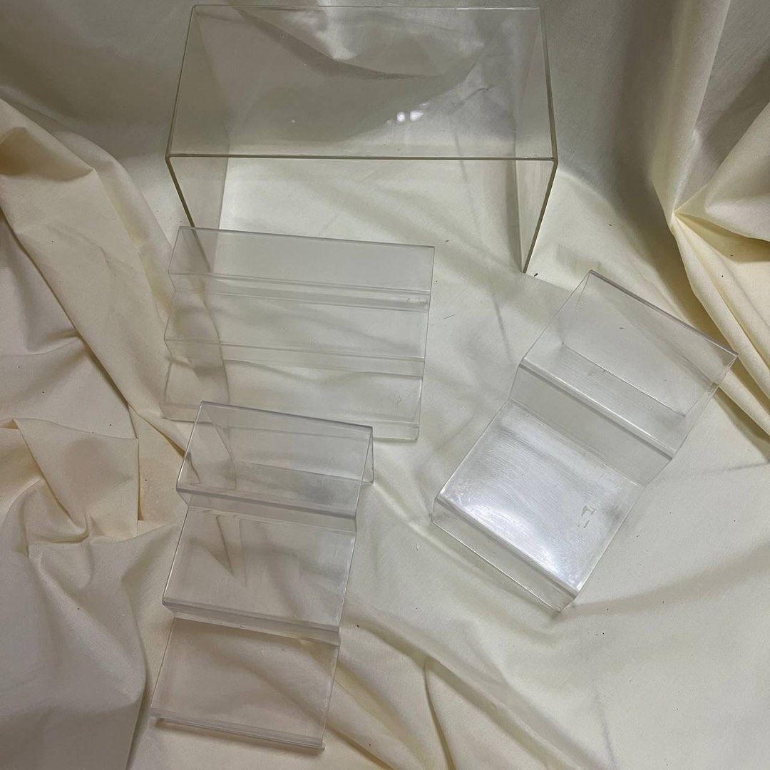 DAISO ACRYLIC DISPLAY STAND, Hobbies & Toys, Stationery & Craft, Other