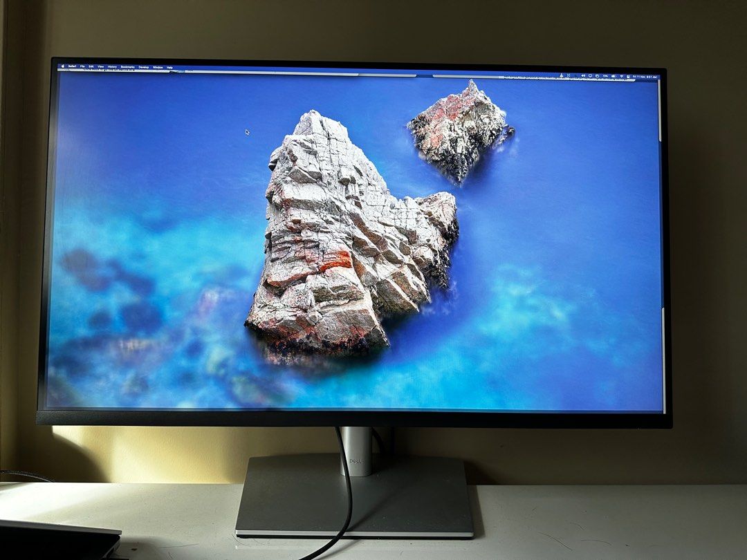 Dell 32” 4K USB-C monitor (P3222QE), Computers & Tech, Parts & Accessories,  Monitor Screens on Carousell