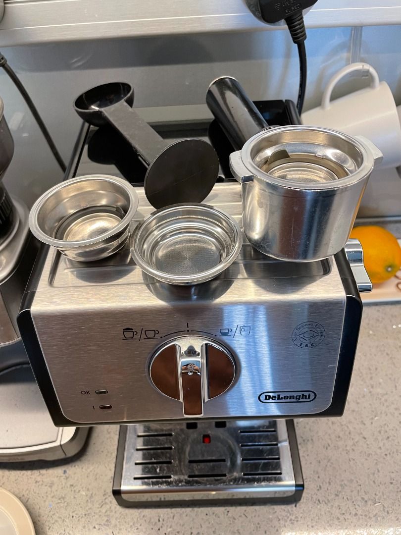 DeLonghi ECP 35.31 Pump Espresso Coffee Machine, TV & Home Appliances