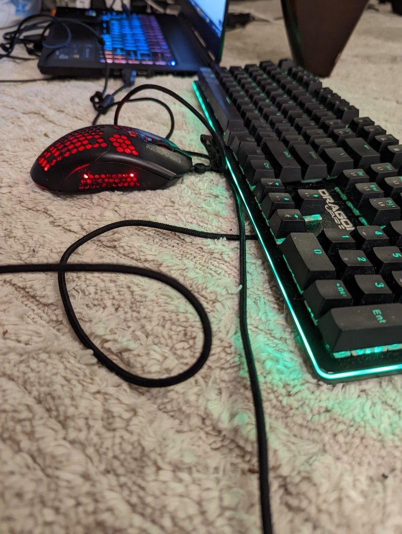 DRAGONWAR gaming Keyboard + Mouse, 電腦＆科技, 電腦周邊及配件, 電腦鍵盤及相關產品 Carousell
