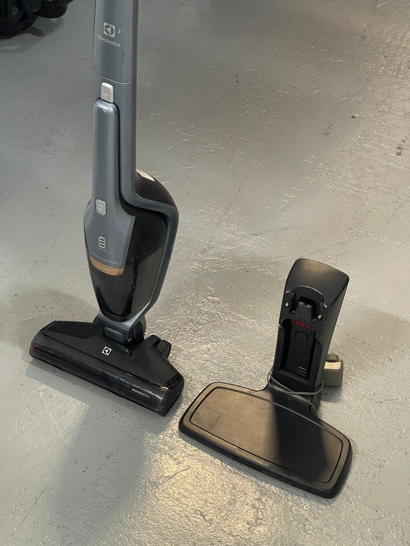 ELECTROLUX ZB3411 HANDSTICK VACUUM CLEANER (18V) 2IN1 ERGORAPIDO