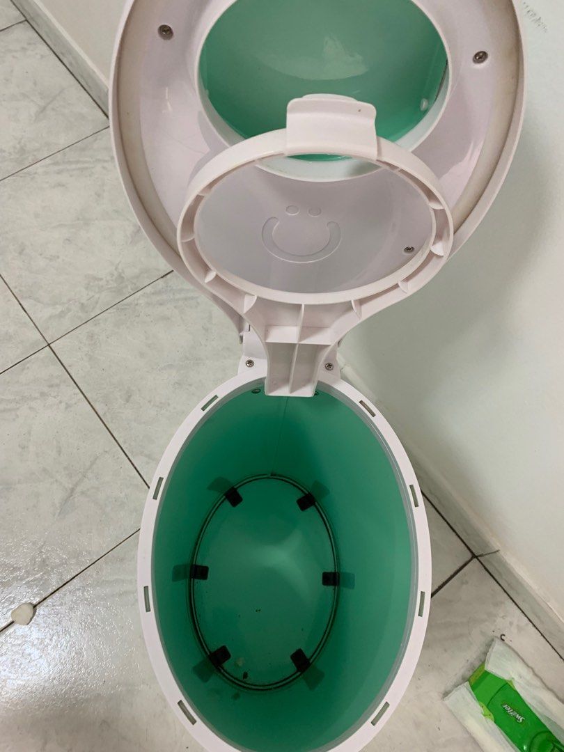 (Free delivery) Ubbi diaper pail trash can, Babies & Kids, Bathing