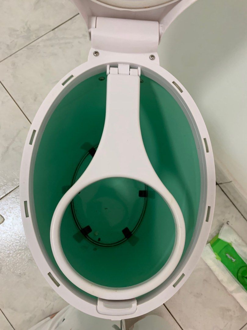 (Free delivery) Ubbi diaper pail trash can, Babies & Kids, Bathing