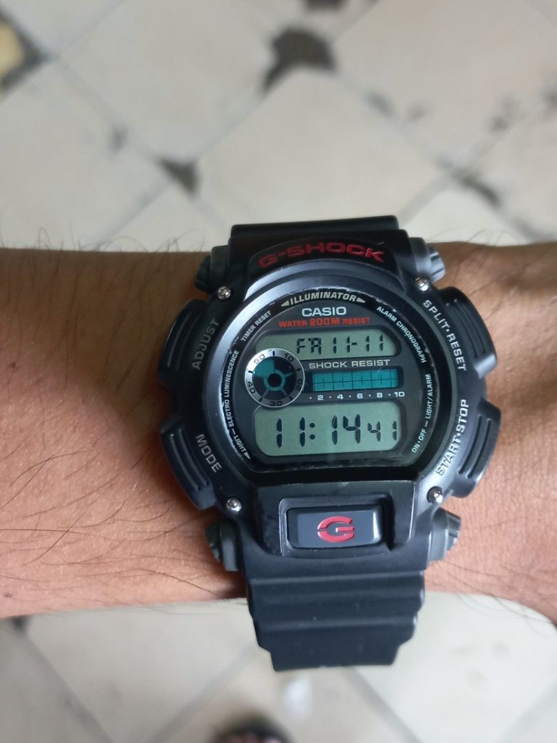 G Shock DW 9052 second original Fesyen Pria Jam Tangan di Carousell