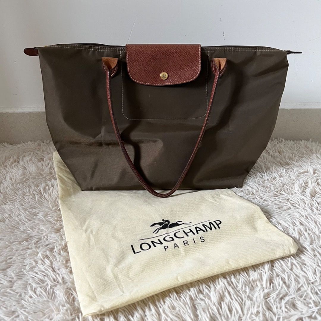 Longchamp Le Pliage Hobo Bag, Luxury, Bags & Wallets on Carousell