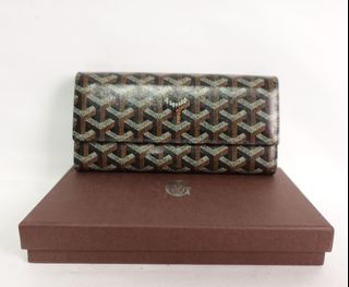 (Category: ) located in . Submitted by sg.mastroluxe (Listing ID 1196041449, Image 1). Description: .