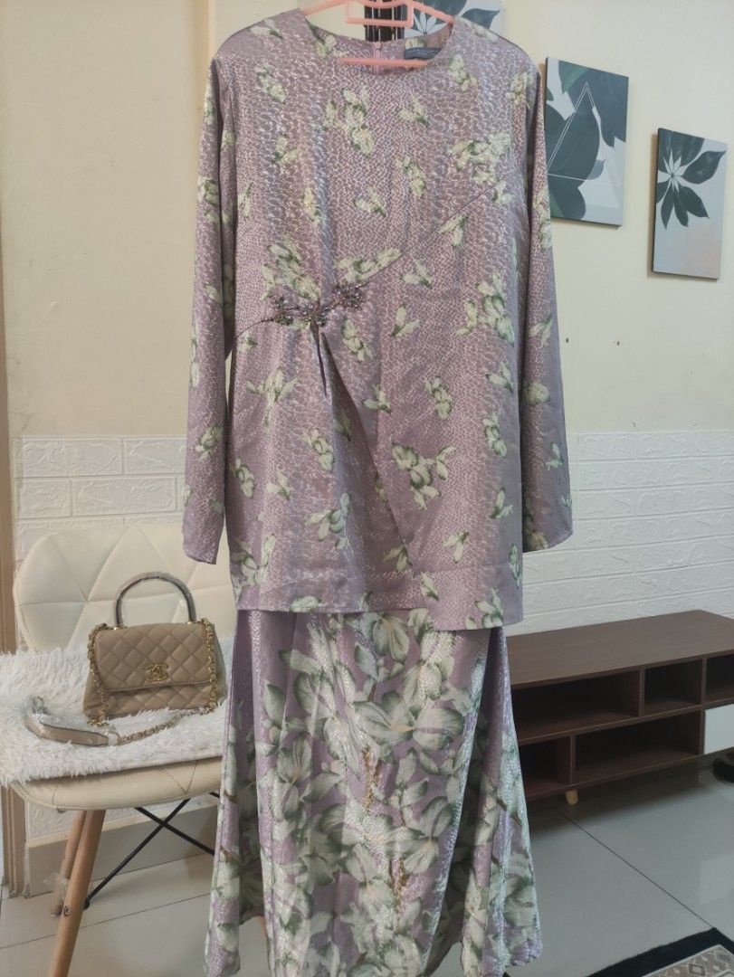 hanis zalikha by jakel XL, Women's Fashion, Muslimah Fashion, Baju