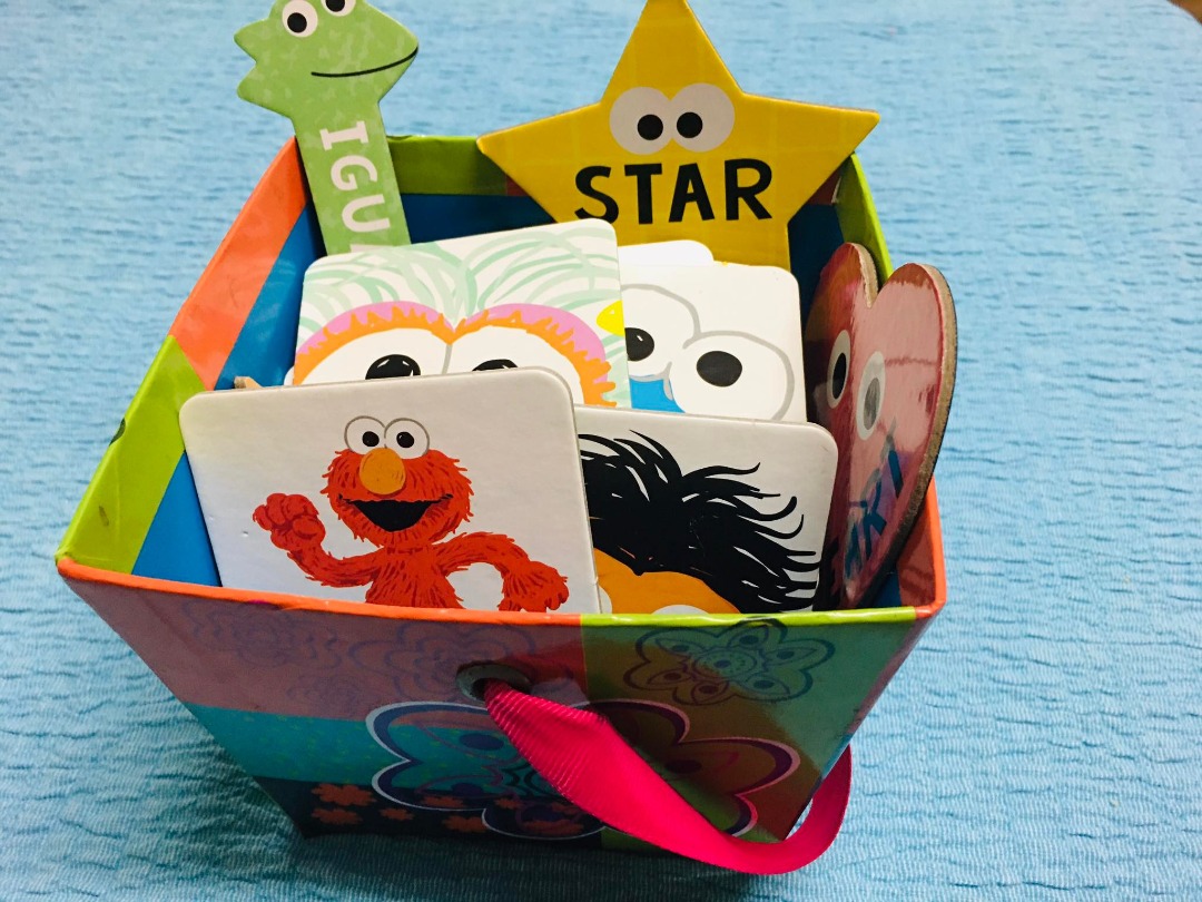 Hasbro Memory Matching Game Sesame Street, Hobbies & Toys, Toys