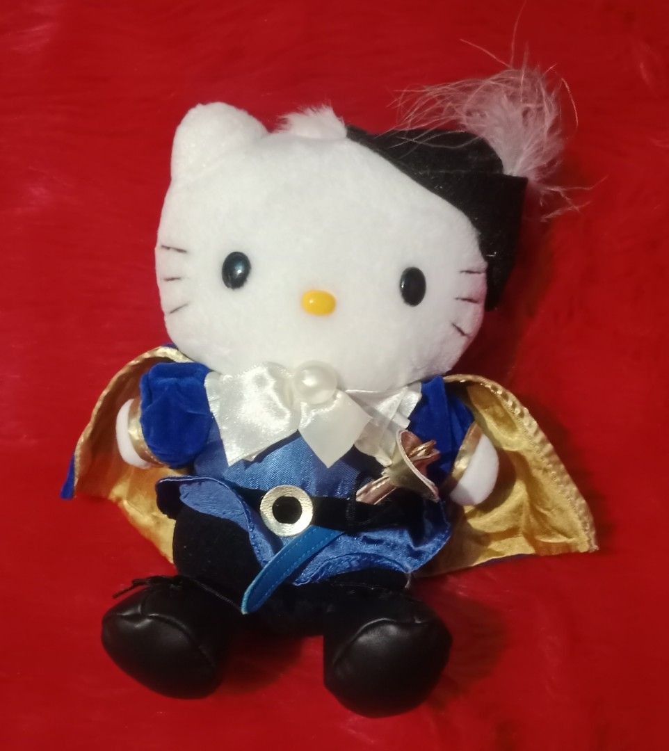 Hello kitty vintage 2000 medieval knights plush, Hobbies & Toys, Toys &  Games on Carousell