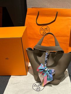 (Category: ) located in . Submitted by omybags (Listing ID 1196184361, Image 1). Description: .