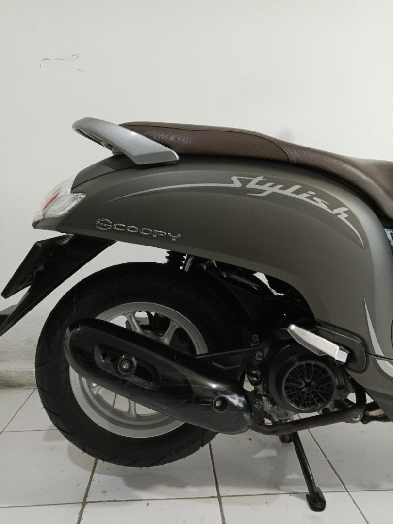 Honda Scoopy Tahun 2020, Motor di Carousell
