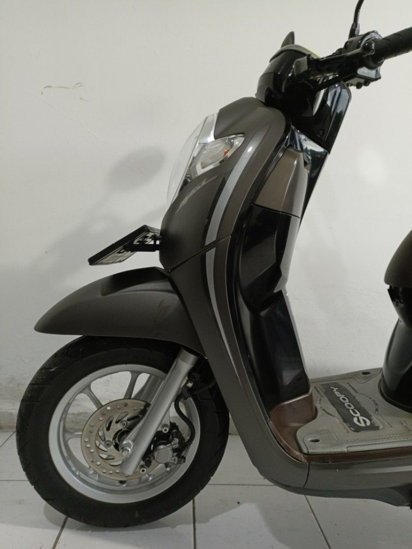 Honda Scoopy Tahun 2020, Motor di Carousell