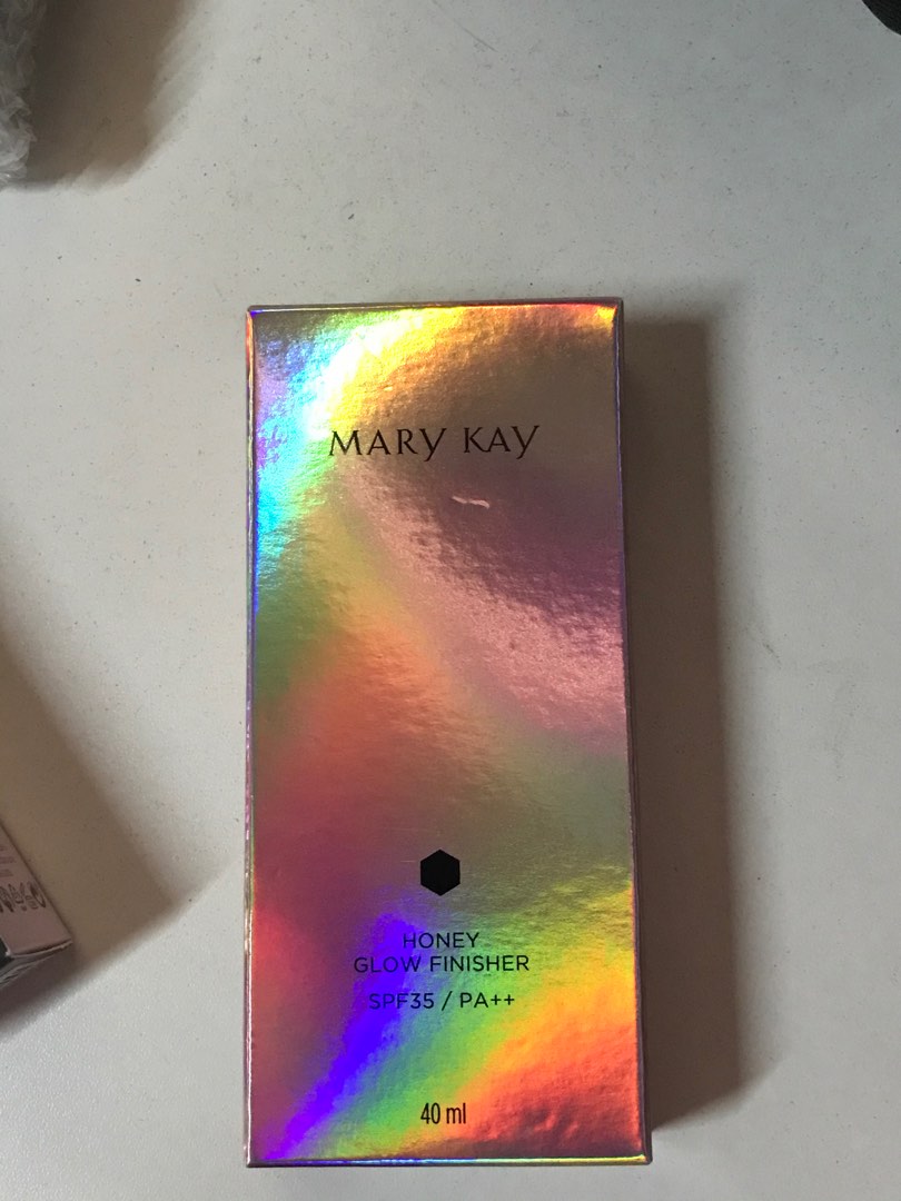 honey glow finisher, Beauty & Personal Care, Face, Face Care on Carousell