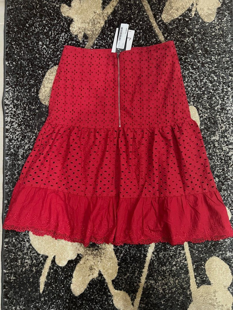 Kamiseta LMK Skirt (Category: Skirts) located in Davao. Submitted by PersonalCollections0717 (Listing ID 1196127280, Image 1). Description: .
