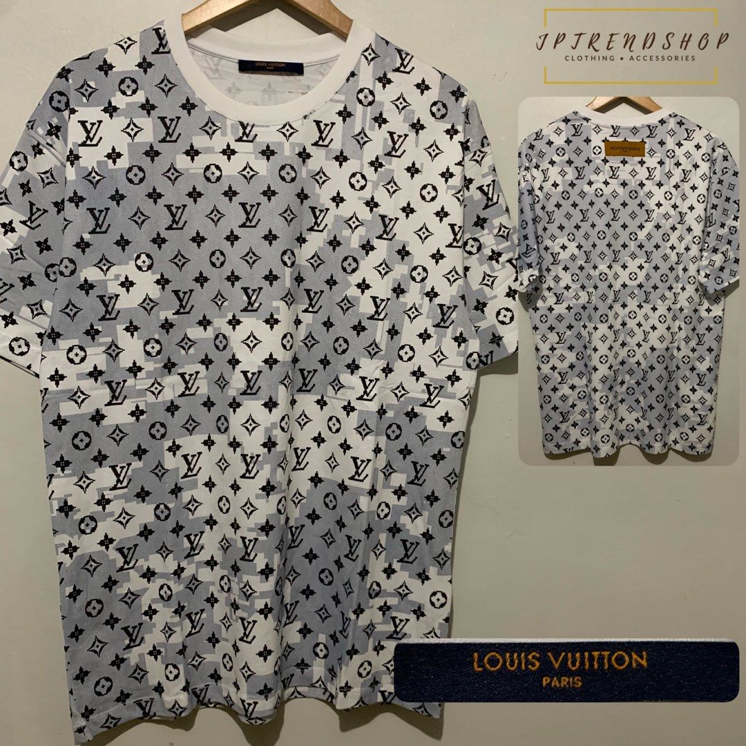 Louis Vuitton 2022 LV Monogram T-Shirt - Black T-Shirts, Clothing