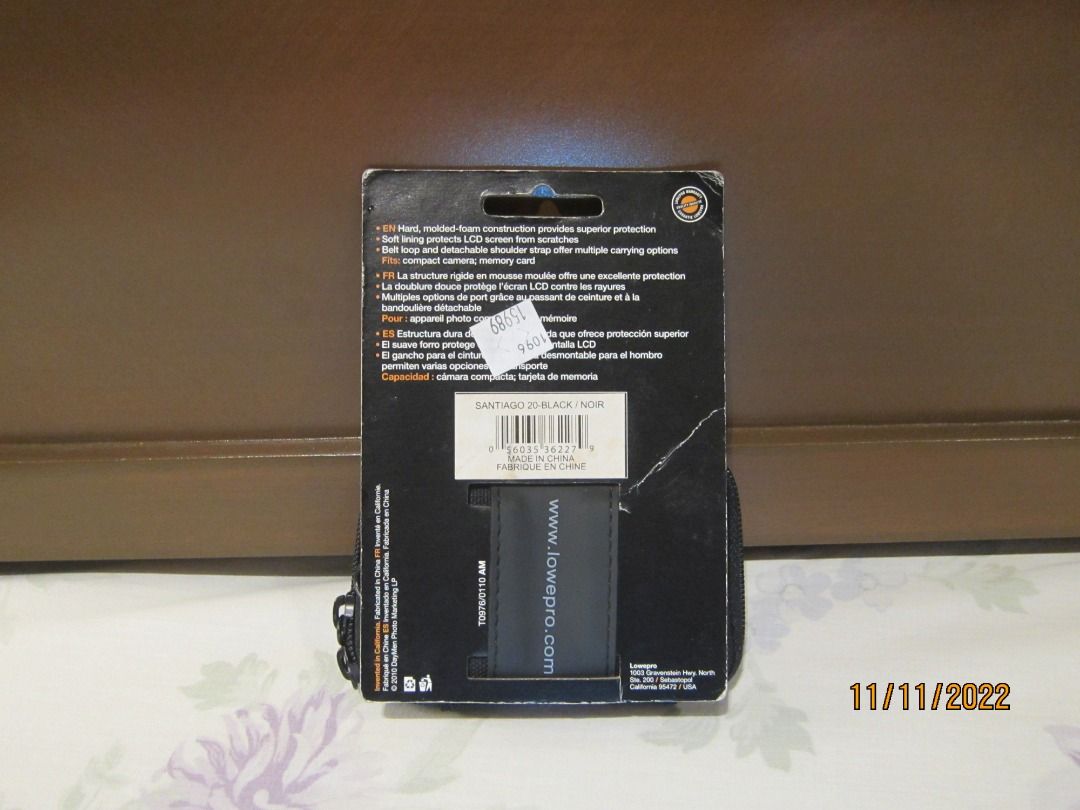 Lowepro Santiago Digital Camera Case (Category: Camera Bags & Carriers) located in Quezon City. Submitted by joemd.joemd (Listing ID 1196144269, Image 3). Description: Bnew Lowepro Santiago 20 digicam hard foam case - P700 Pls contact cp 09178450645 for a faster transaction. Meet ups in Trinoma, S&R Cong Ave, Eton Centris, Megamall, Power Plant Mall, BGC, FEU Makati & SM BF..