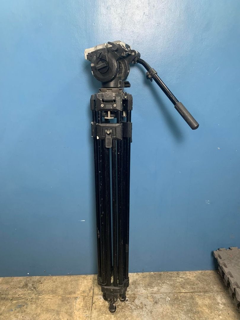 Manfrotto Bogen 3066 Fluid Head with 3192 Heavy Duty Tripod, Photography, Photography