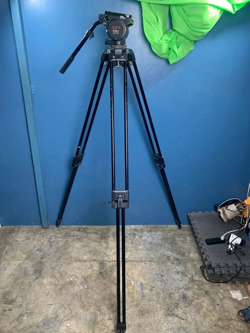 Manfrotto Bogen 3066 Fluid Head with 3192 Heavy Duty Tripod, Photography, Photography