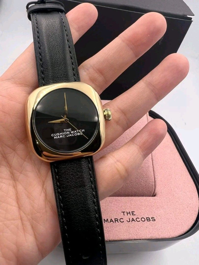 Marc Jacobs The Cushion Quartz Black Dial Ladies Watch
