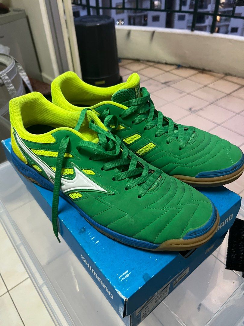 Mizuno futsal shop shoes indonesia