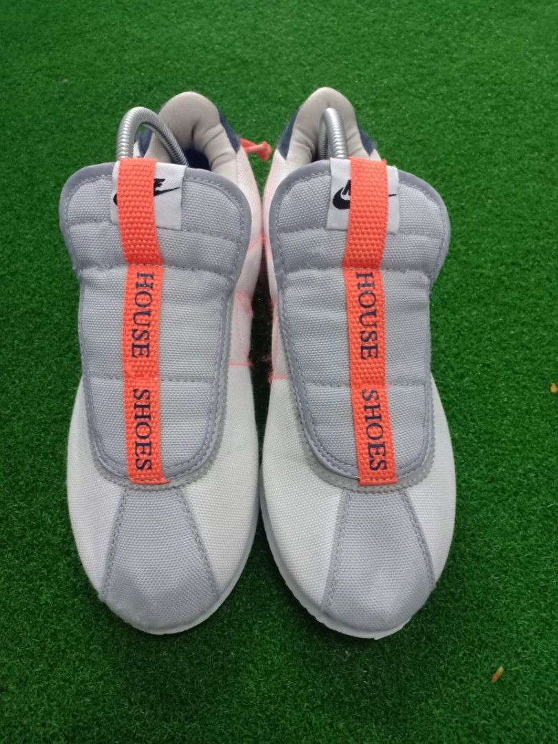 Nike Cortez slip on Men s Fashion Footwear Sneakers on Carousell