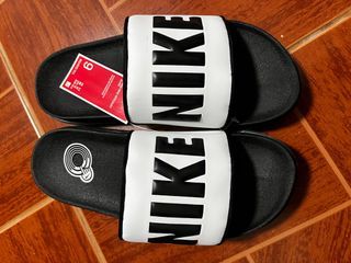 Nike Women's Offcourt Slides