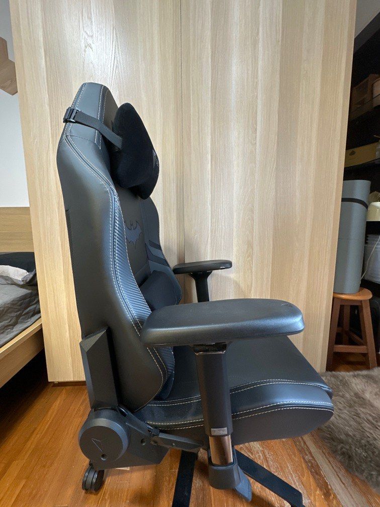 OMEGA Batman Edition Gaming SecretLab Chair Furniture Home