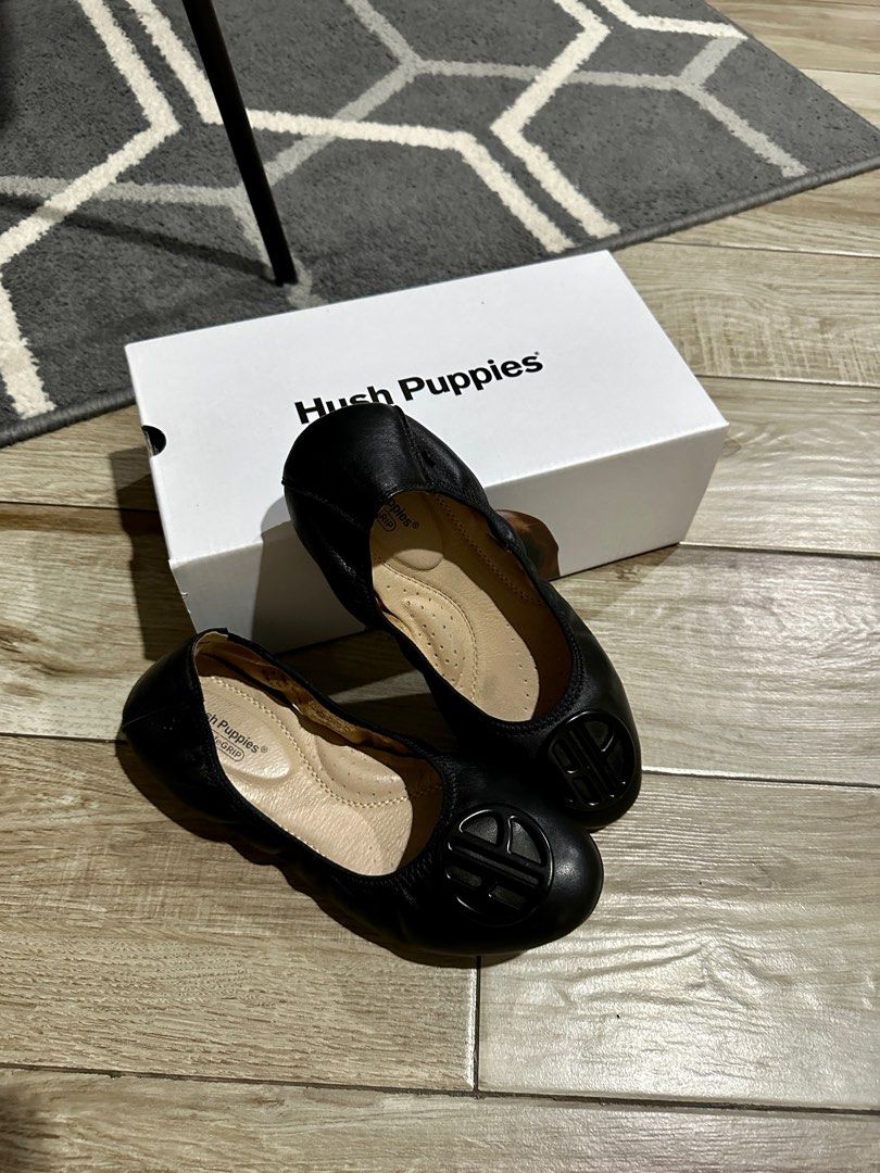 flats hush puppies