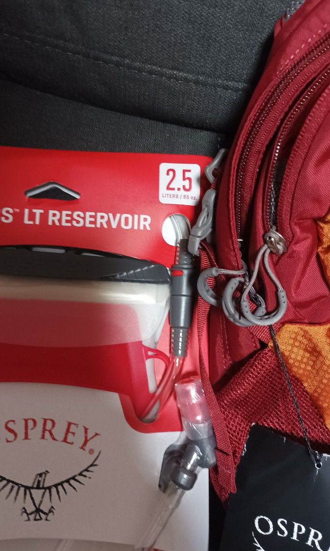 Osprey Daylite with Bladder, Men's Fashion, Bags, Backpacks on Carousell