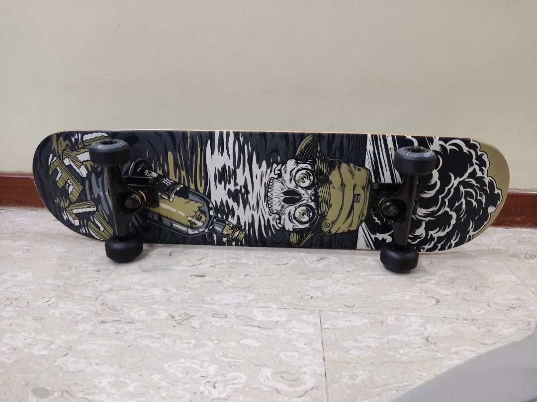 Oxelo skateboard, Sports Equipment, Other Sports Equipment and Supplies ...