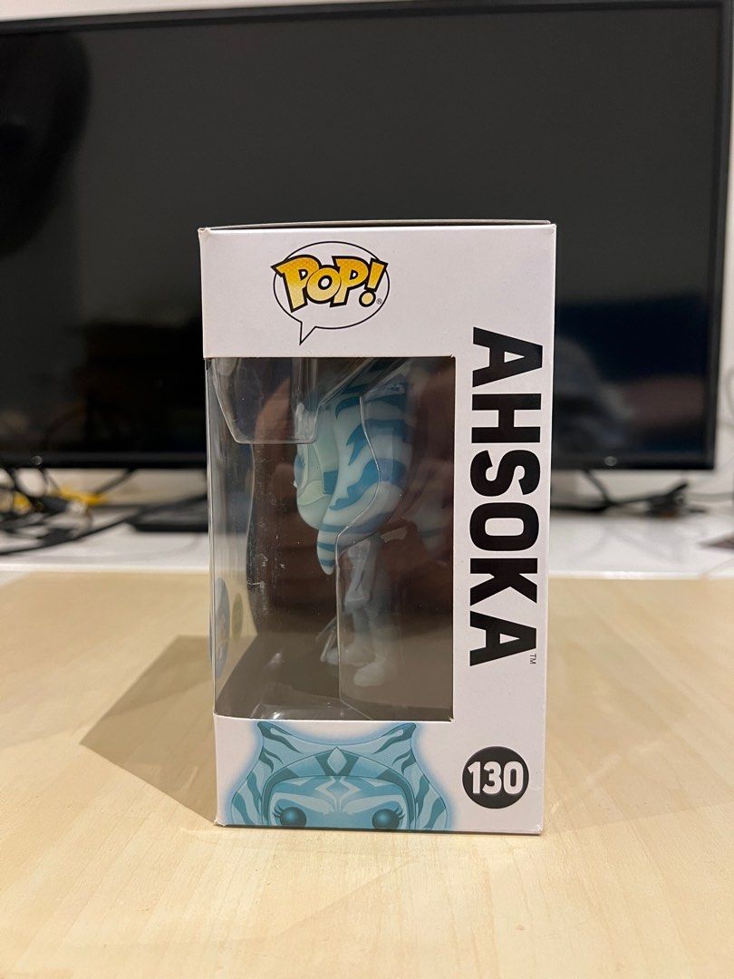 Funko Pop Ahsoka LA Comic Con exclusive (Glow in the dark), Hobbies