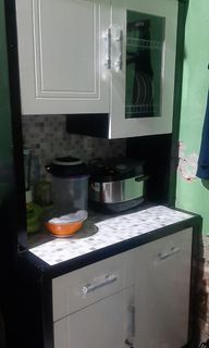 Rak piring kayu minimalis