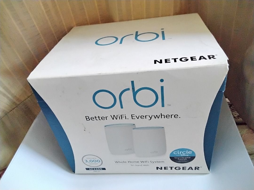 RBK20 Orbi AC2200 Triband WiFi System with Orbi Router (RBR20) and