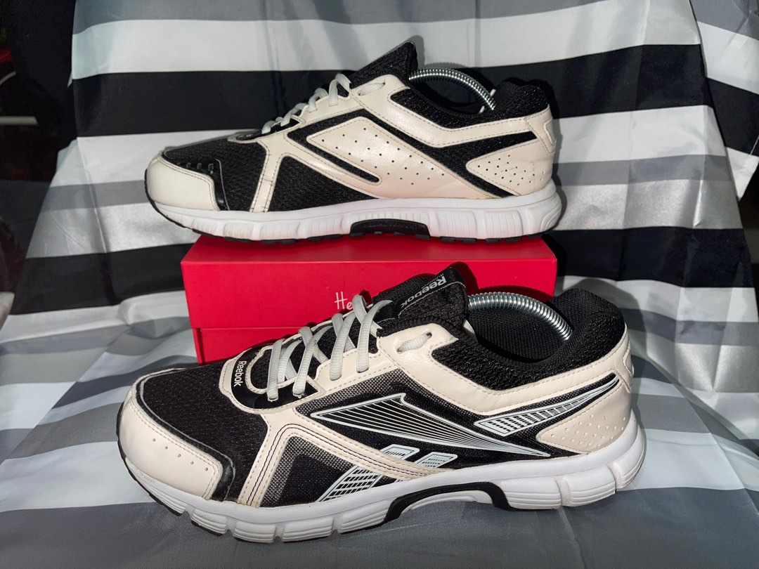 Reebok record finish store