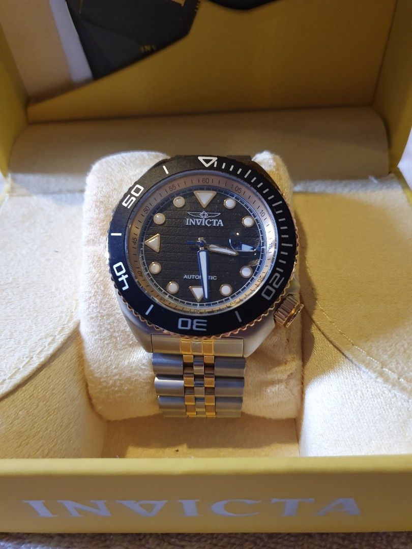 Invicta 30417 deals