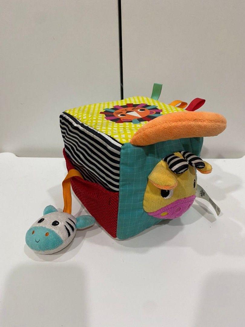 Soft toy cubic, Hobbies & Toys, Toys & Games on Carousell