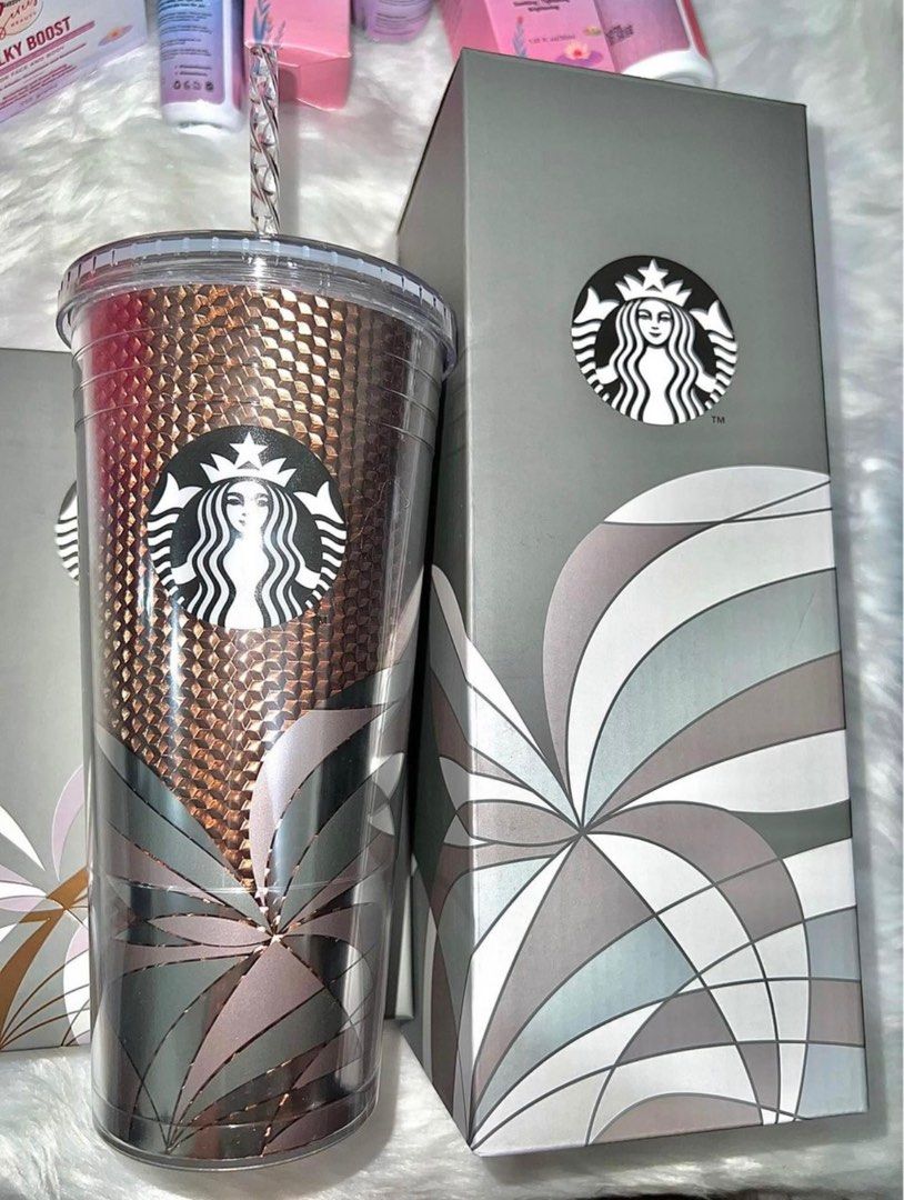 STARBUCKS CHRISTMAS 2022 TUMBLER (651ml), Furniture & Home Living, Kitchenware & Tableware