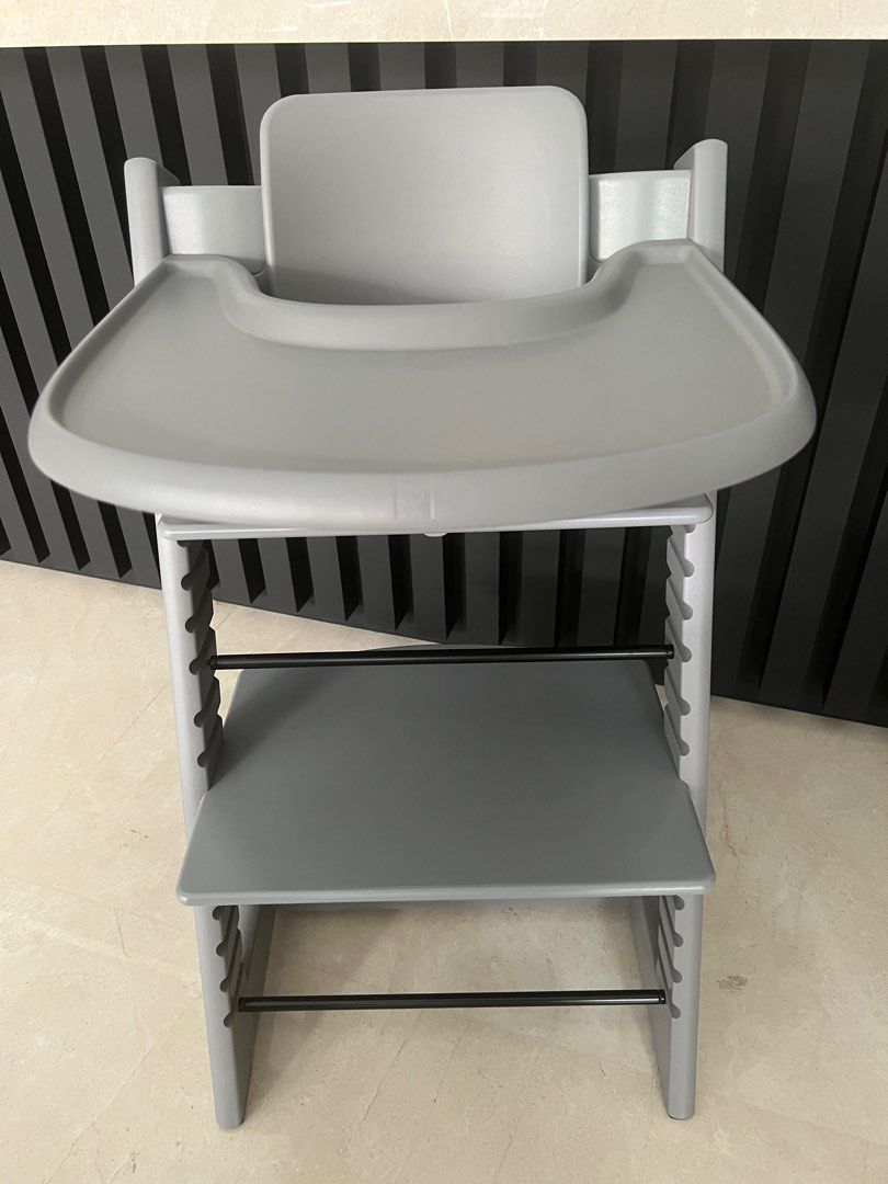 Stokke Tripp trapp chair storm grey with tray table baby set