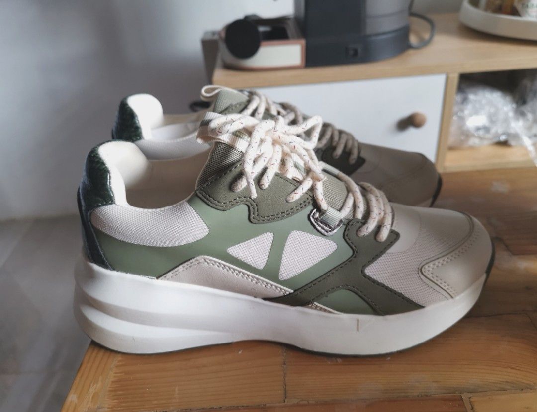 Army green discount shoes womens