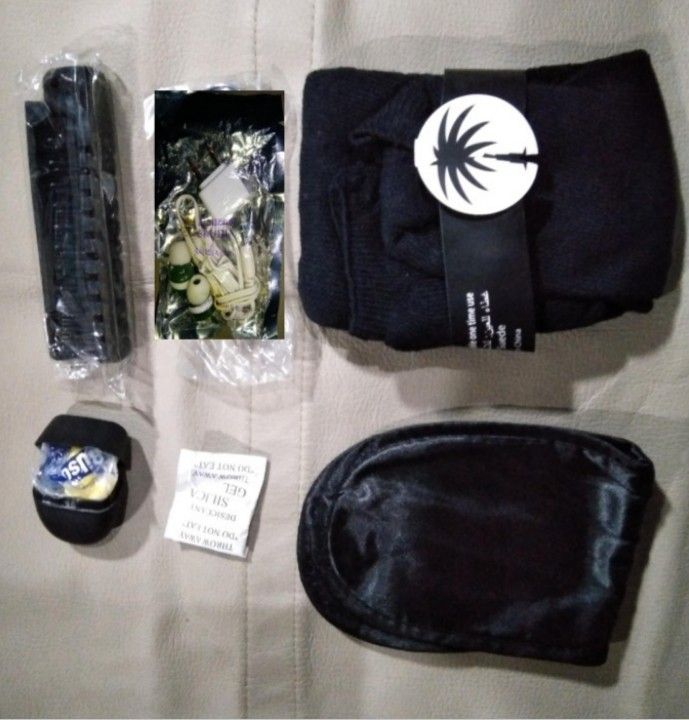 Travel Kit Accessories by Porsche (Category: Bath) located in Manila. Submitted by cleviticus (Listing ID 1195711705, Image 1). Description: Travel Kit Accessories by Porsche/Airlines. See photos for inclusion..