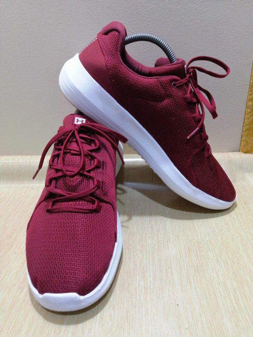 Under Armour Size 10.5 Men s Running Shoes Sneakers Men s