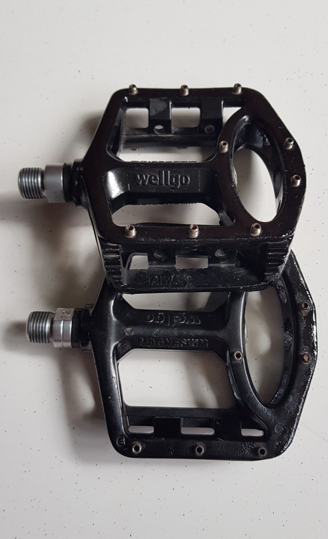 Wellgo aluminum pedals For MTB, Sports Equipment, Bicycles & Parts ...