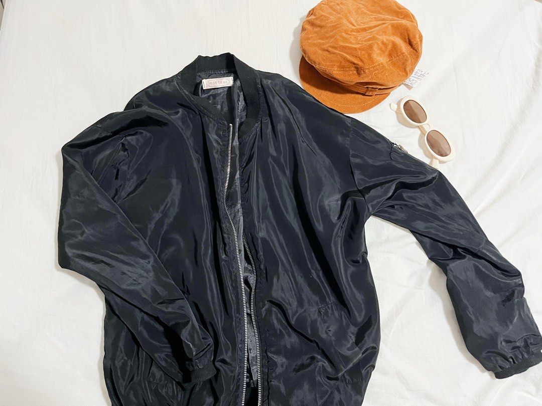 Wind breaker jacket, Women's Fashion, Tops, Other Tops on Carousell