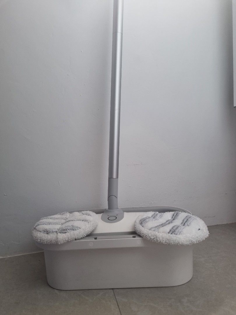 Xiaomi wireless electric mop, Furniture & Home Living, Cleaning