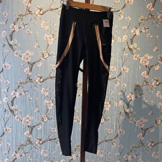 (Category: ) located in . Submitted by qutepicks (Listing ID 1196095937, Image 1). Description: .